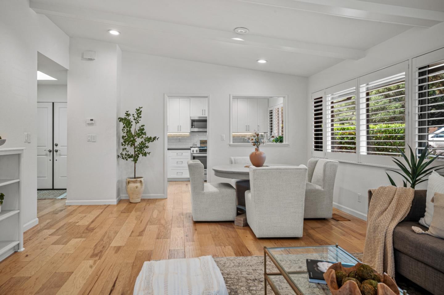 Detail Gallery Image 21 of 51 For 238 Del Mesa Carmel, Carmel,  CA 93923 - 2 Beds | 2 Baths