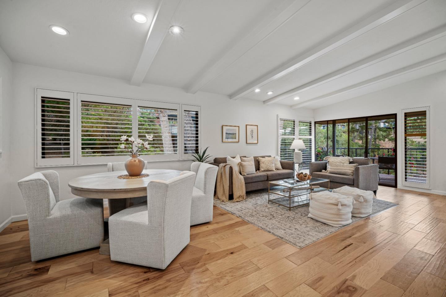 Detail Gallery Image 4 of 51 For 238 Del Mesa Carmel, Carmel,  CA 93923 - 2 Beds | 2 Baths