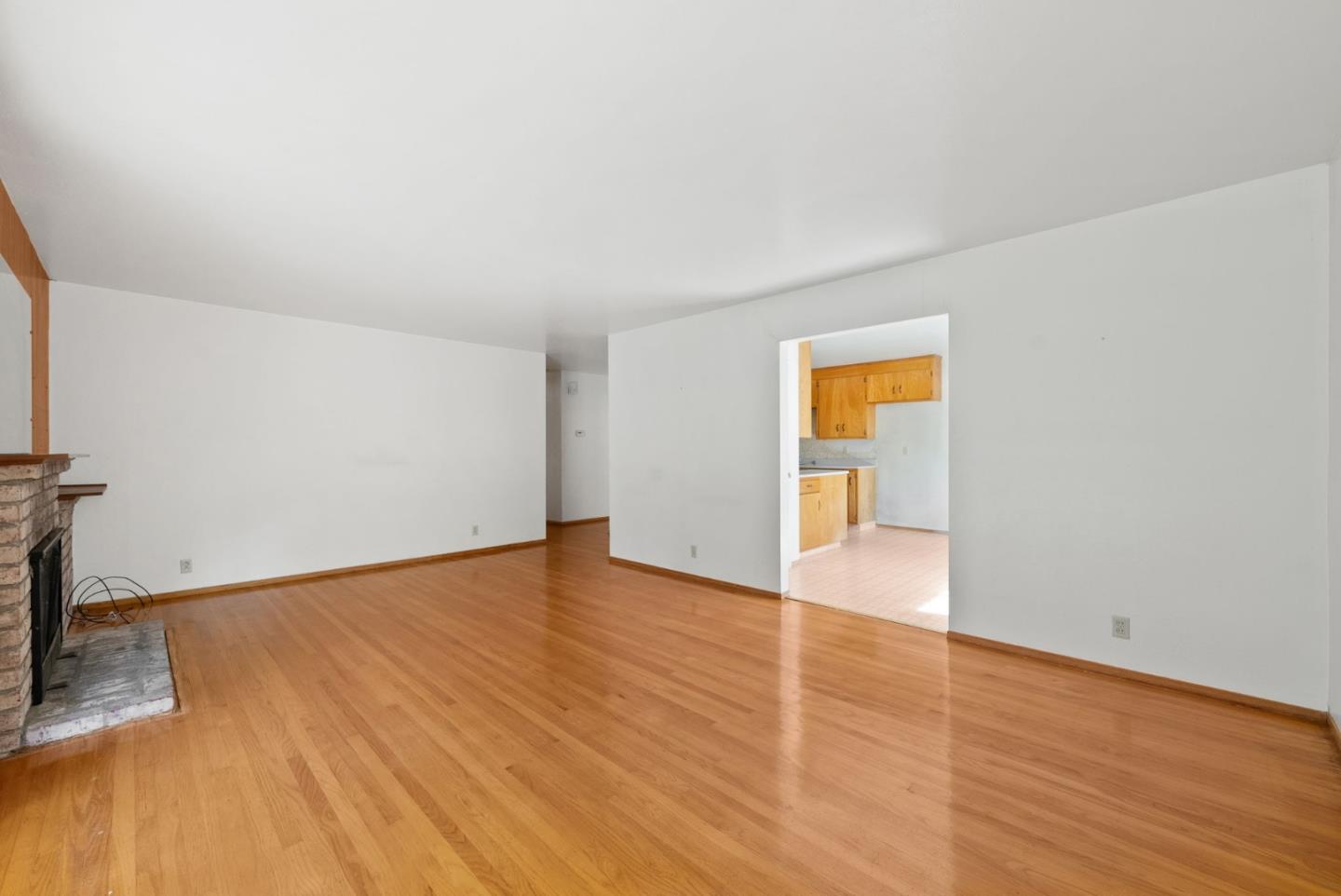 Detail Gallery Image 18 of 43 For 1579 Heron Ave, Sunnyvale,  CA 94087 - 3 Beds | 2 Baths