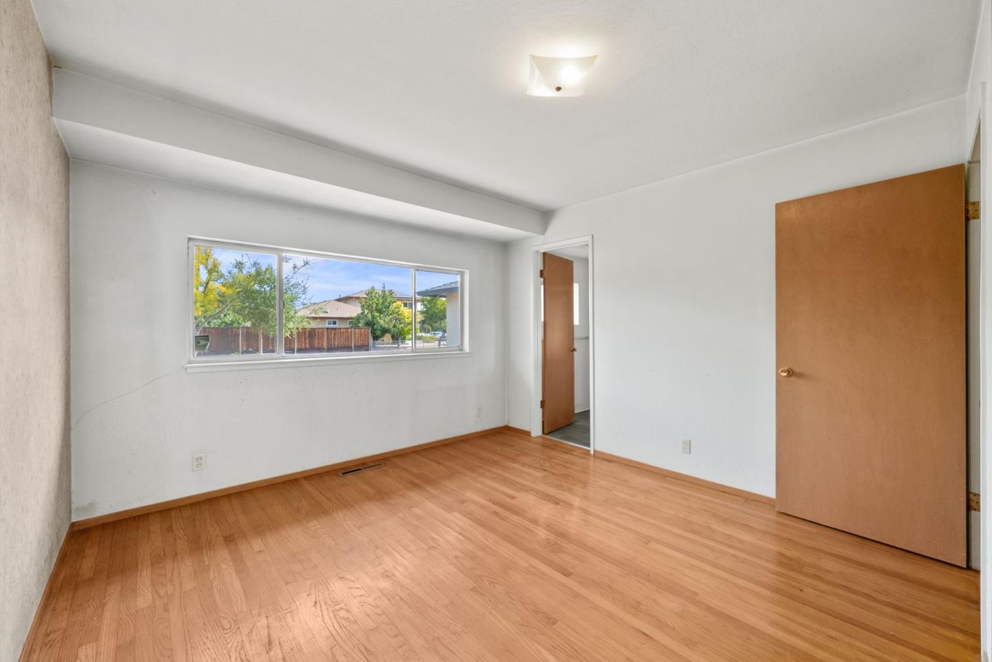 Detail Gallery Image 26 of 43 For 1579 Heron Ave, Sunnyvale,  CA 94087 - 3 Beds | 2 Baths