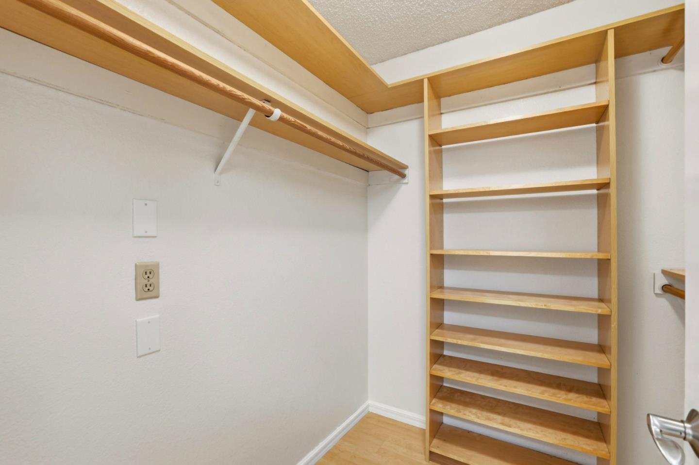 Detail Gallery Image 24 of 36 For 2327 Farmcrest St, Milpitas,  CA 95035 - 2 Beds | 2 Baths