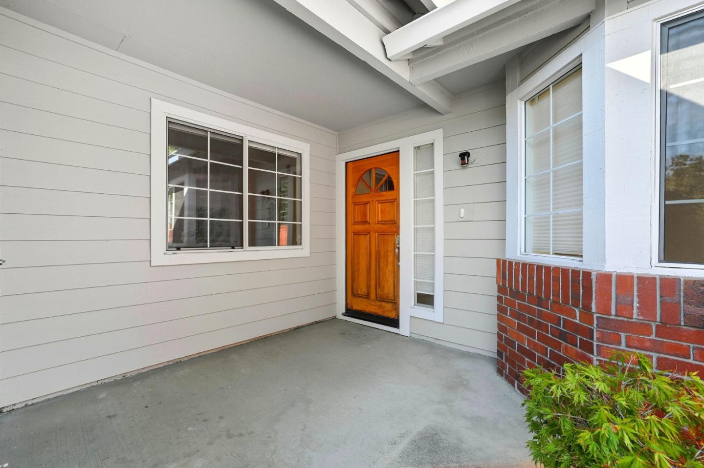 Detail Gallery Image 5 of 36 For 2327 Farmcrest St, Milpitas,  CA 95035 - 2 Beds | 2 Baths