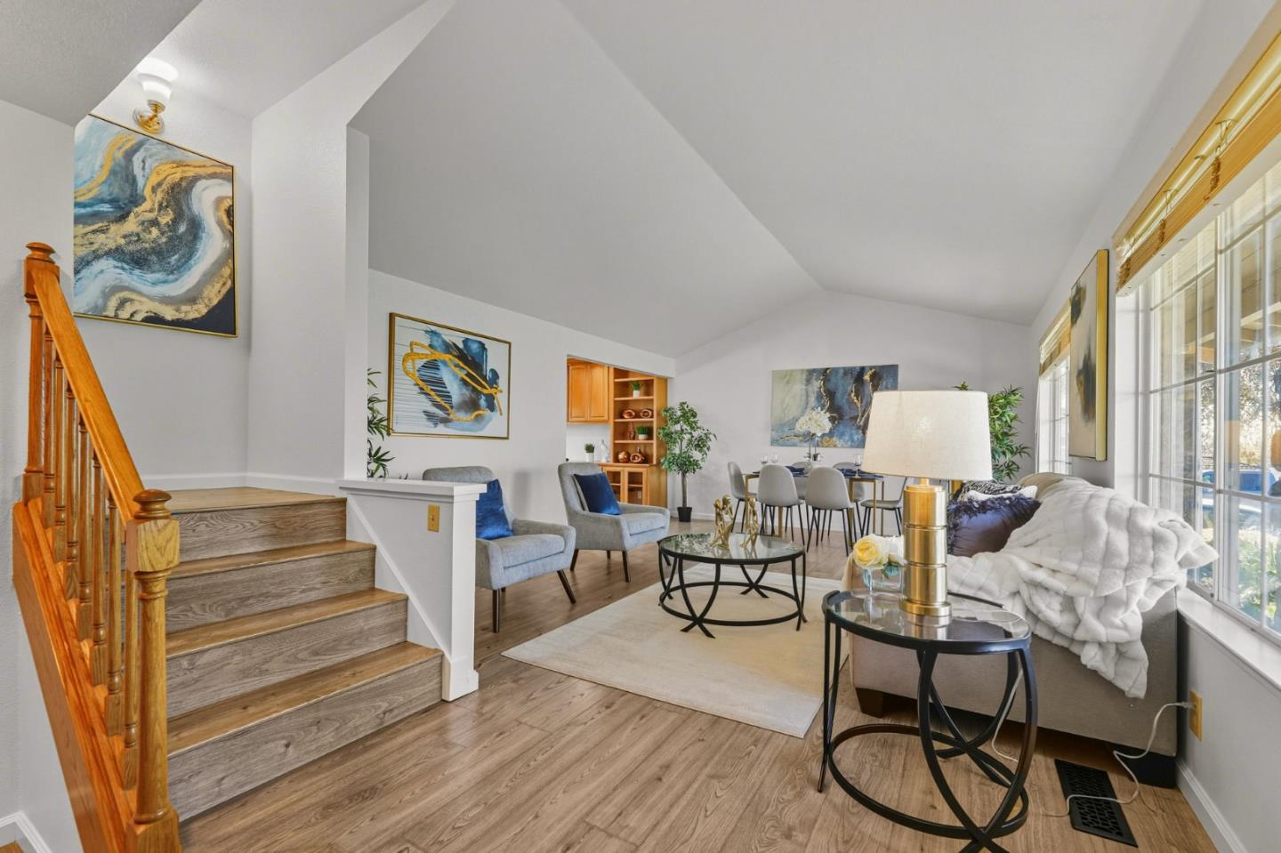 Detail Gallery Image 7 of 39 For 3344 Quesada Dr, San Jose,  CA 95148 - 4 Beds | 2/1 Baths