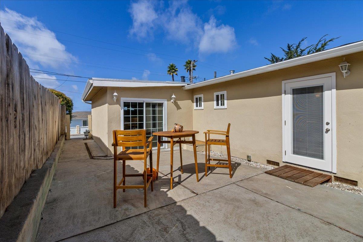 Detail Gallery Image 31 of 38 For 1752 Mendocino St, Seaside,  CA 93955 - 3 Beds | 2 Baths