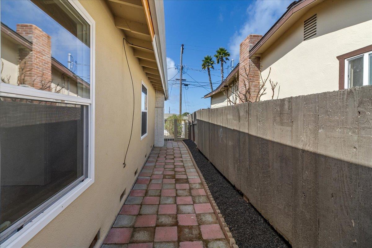 Detail Gallery Image 34 of 38 For 1752 Mendocino St, Seaside,  CA 93955 - 3 Beds | 2 Baths