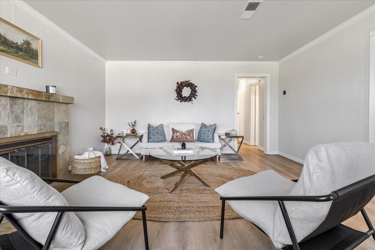 Detail Gallery Image 9 of 38 For 1752 Mendocino St, Seaside,  CA 93955 - 3 Beds | 2 Baths