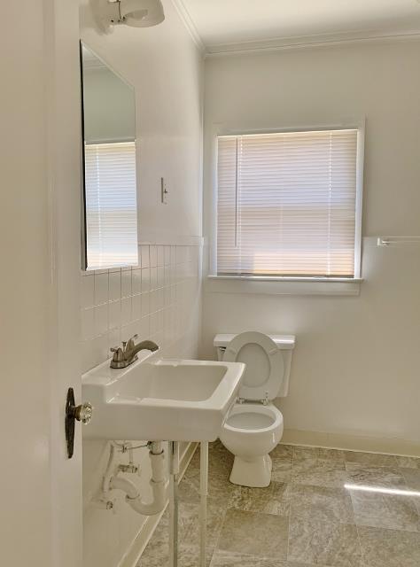 Hodel, Hollister, CA, 95023