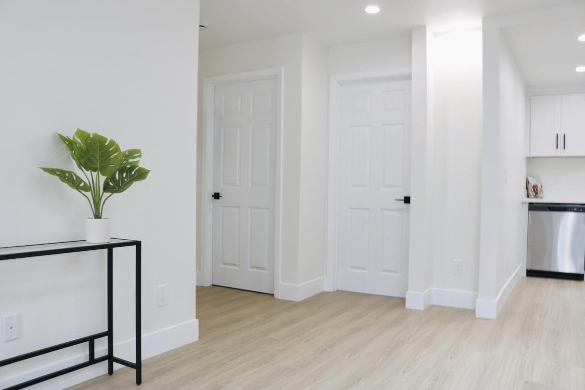 Detail Gallery Image 20 of 30 For 214 S 22nd St, San Jose,  CA 95116 - 5 Beds | 3 Baths