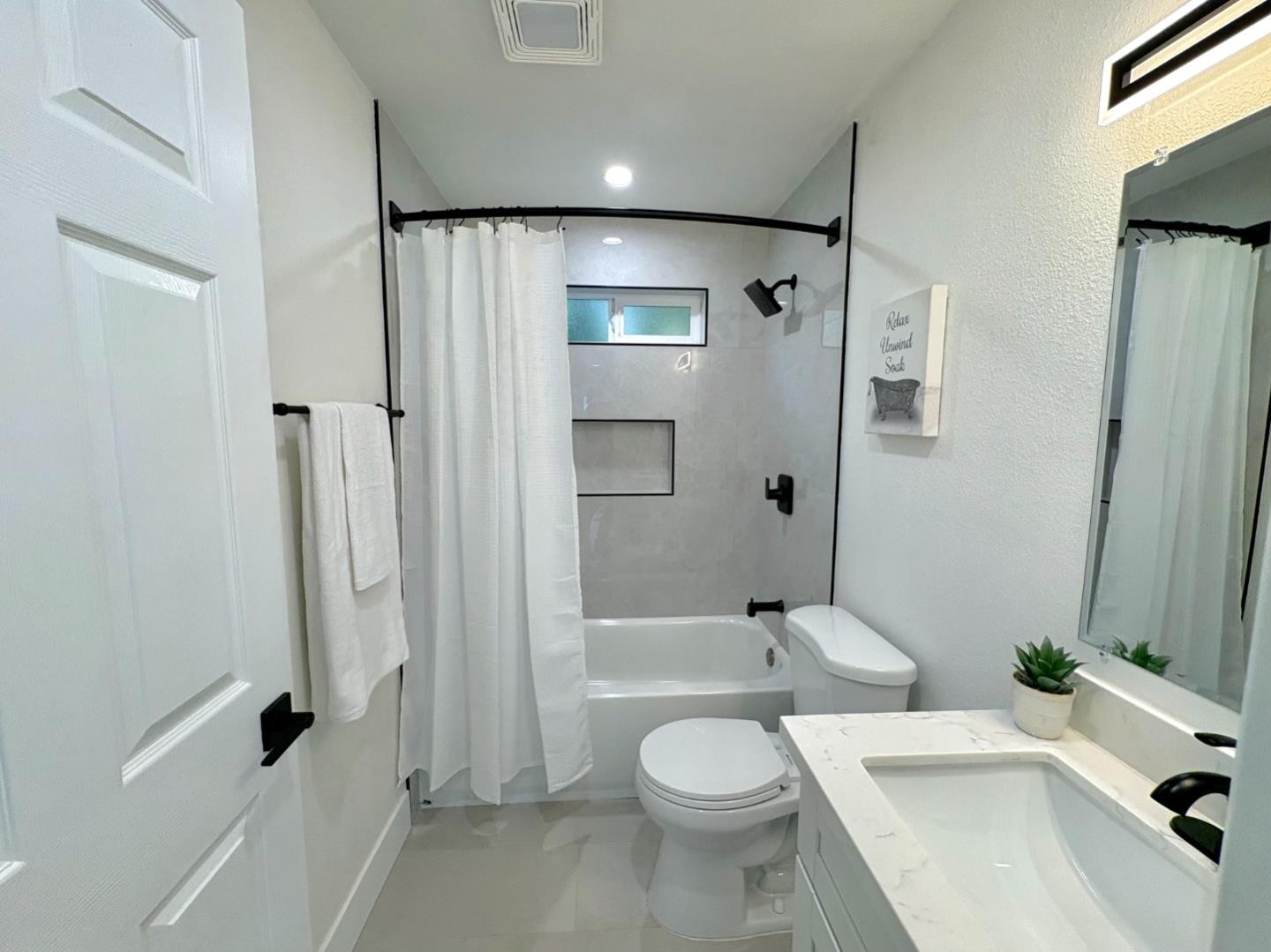 Detail Gallery Image 28 of 30 For 214 S 22nd St, San Jose,  CA 95116 - 5 Beds | 3 Baths