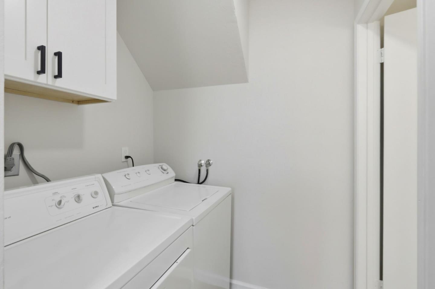 Detail Gallery Image 16 of 47 For 3070 Ironside Ct, San Jose,  CA 95132 - 4 Beds | 2/1 Baths