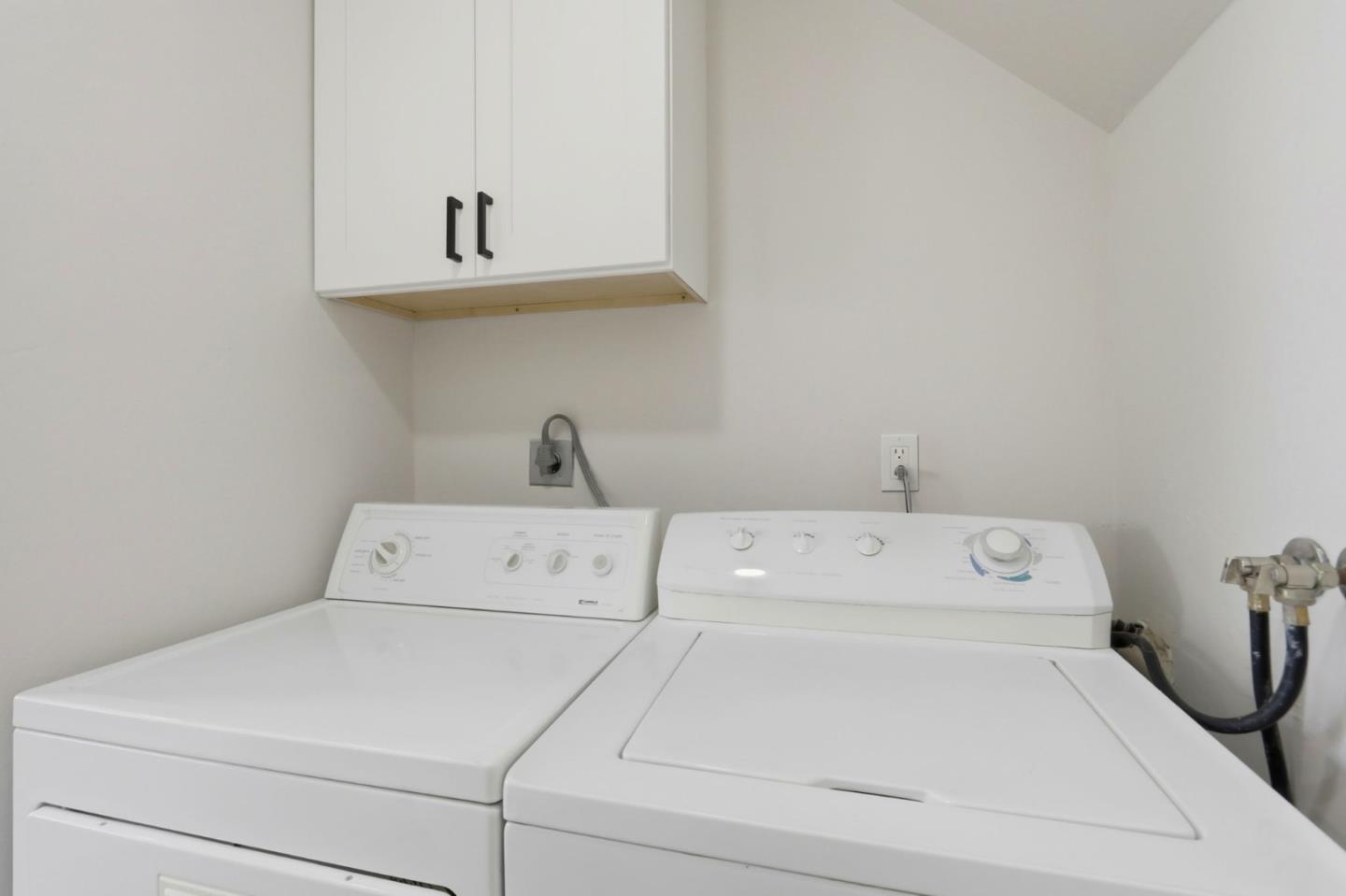 Detail Gallery Image 17 of 47 For 3070 Ironside Ct, San Jose,  CA 95132 - 4 Beds | 2/1 Baths