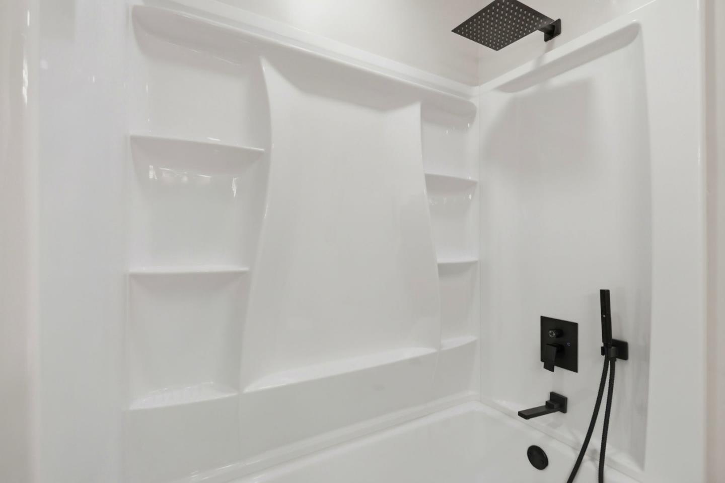 Detail Gallery Image 32 of 47 For 3070 Ironside Ct, San Jose,  CA 95132 - 4 Beds | 2/1 Baths