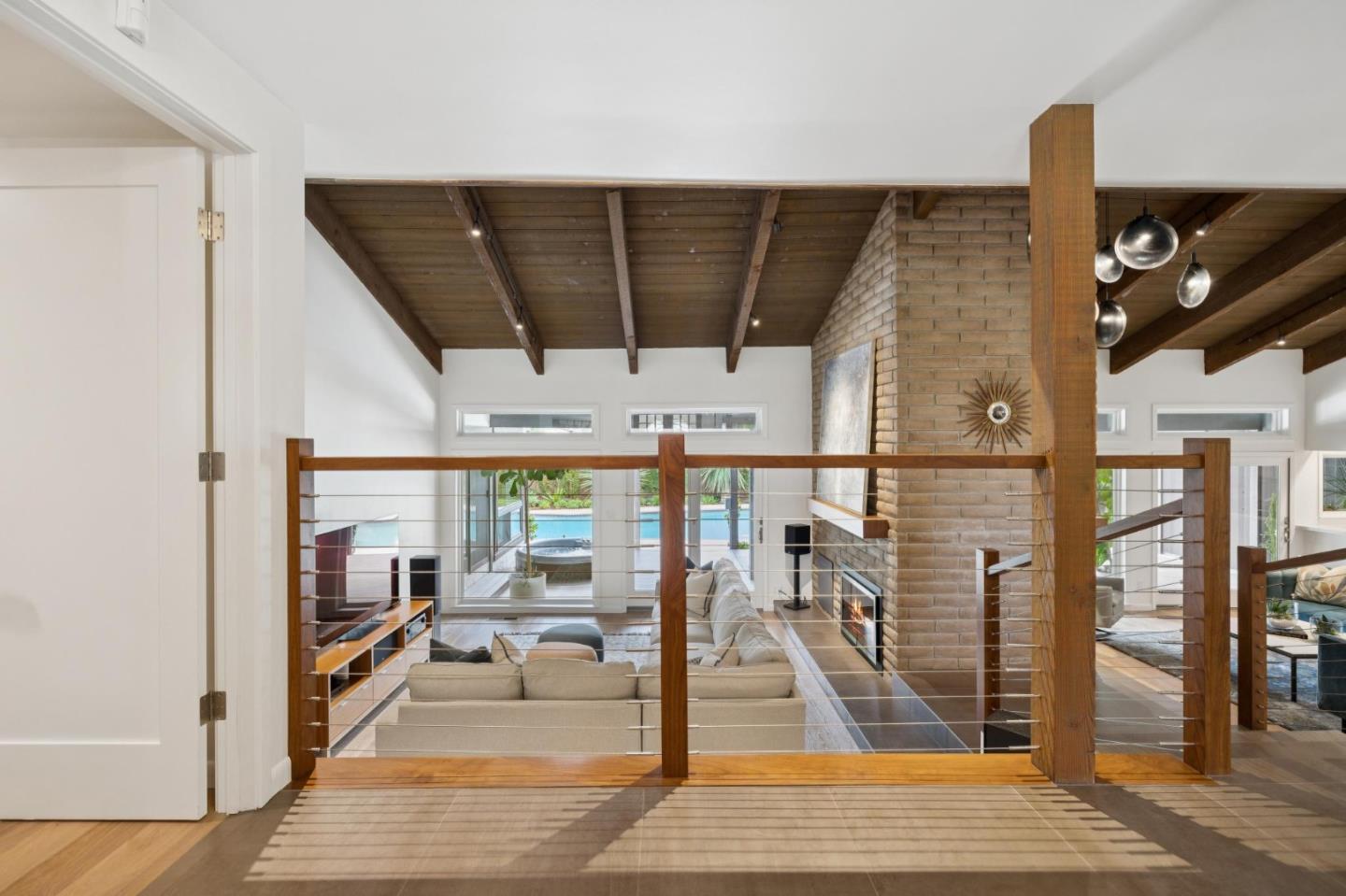 Detail Gallery Image 11 of 87 For 1238 Wooded Hills Dr, San Jose,  CA 95120 - 4 Beds | 2/1 Baths