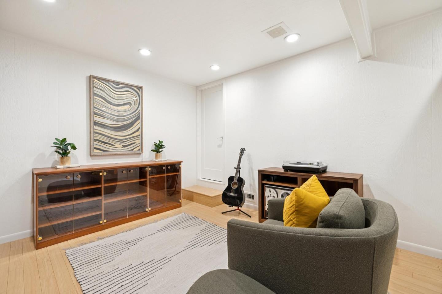 Detail Gallery Image 52 of 87 For 1238 Wooded Hills Dr, San Jose,  CA 95120 - 4 Beds | 2/1 Baths