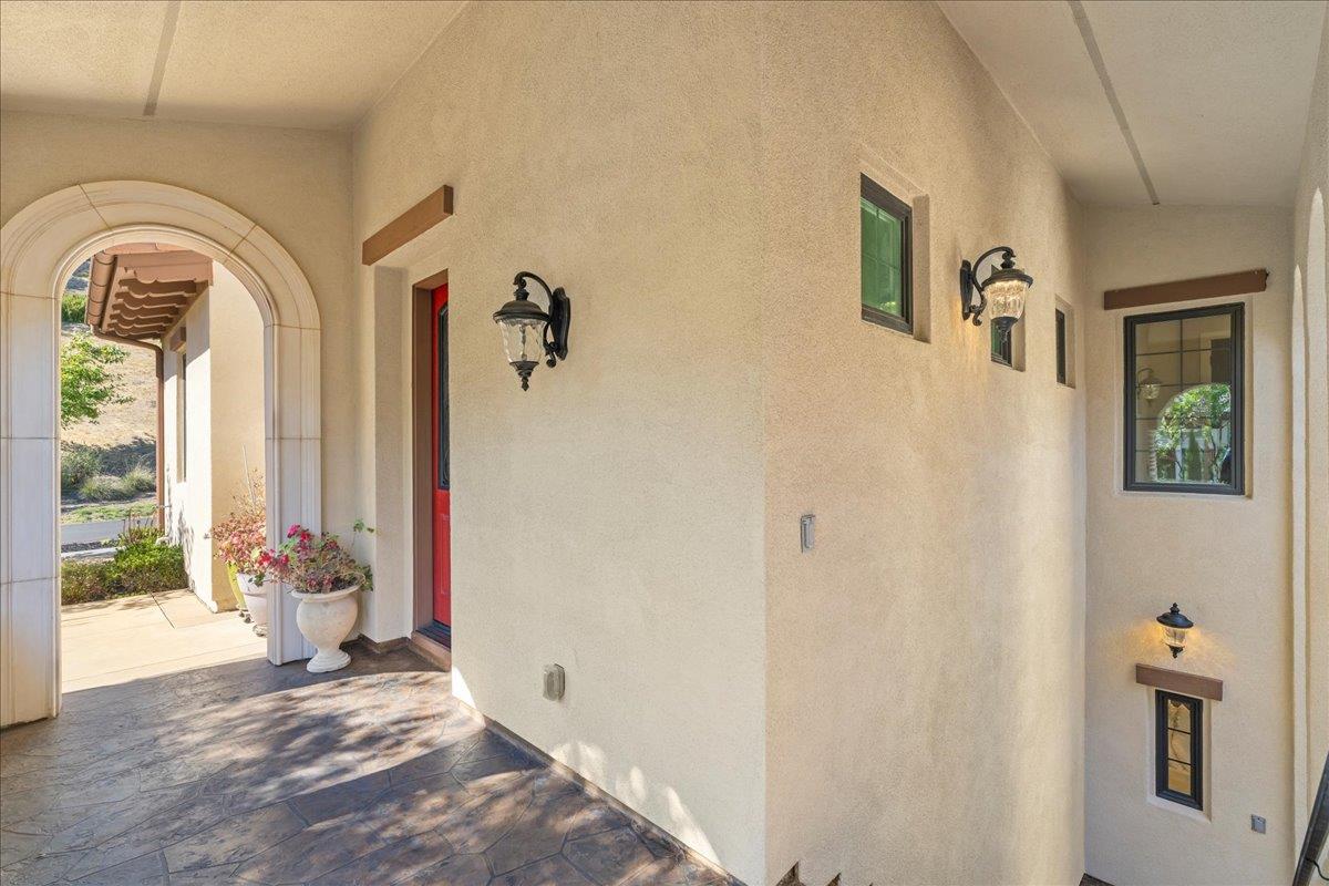 Detail Gallery Image 17 of 96 For 21 Bigleaf Rd, Orinda,  CA 94563 - 4 Beds | 4/1 Baths