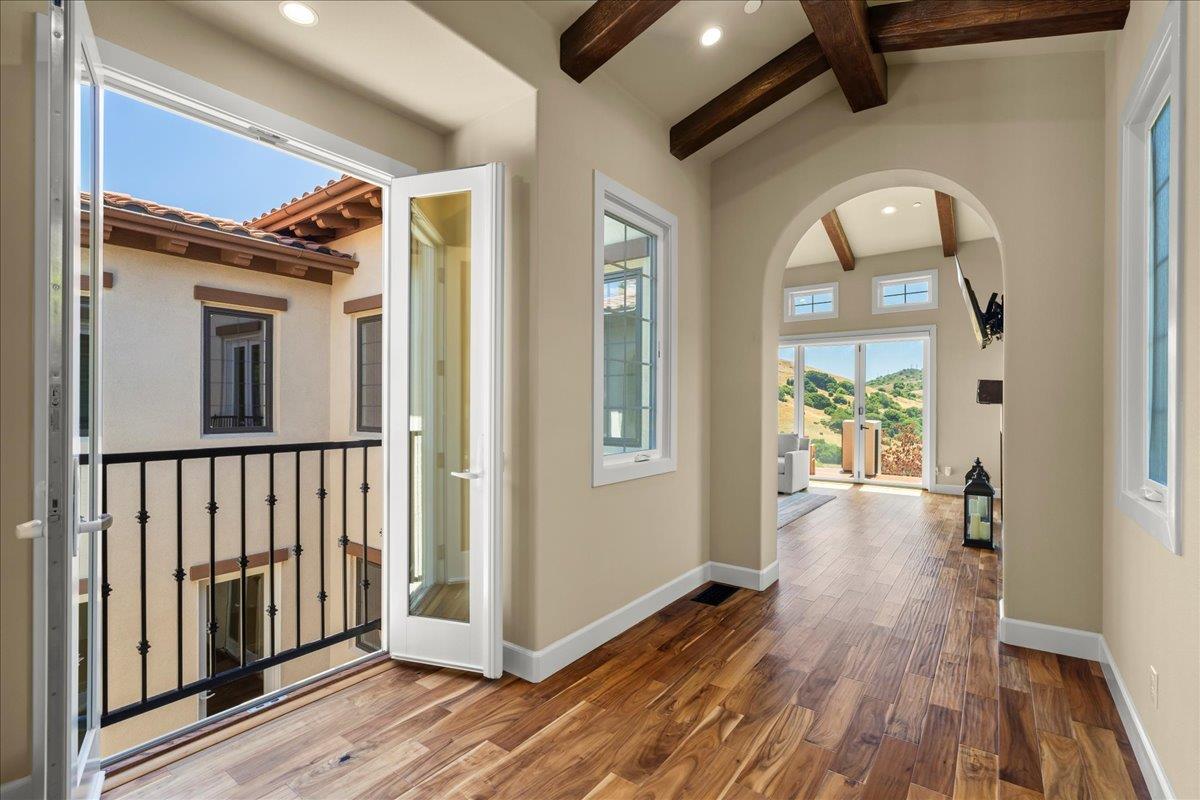 Detail Gallery Image 22 of 96 For 21 Bigleaf Rd, Orinda,  CA 94563 - 4 Beds | 4/1 Baths