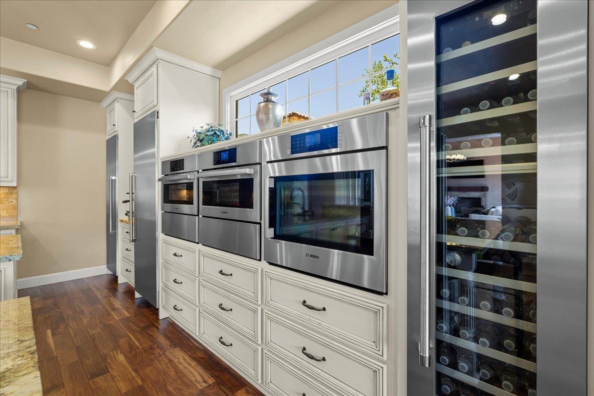 Detail Gallery Image 35 of 96 For 21 Bigleaf Rd, Orinda,  CA 94563 - 4 Beds | 4/1 Baths