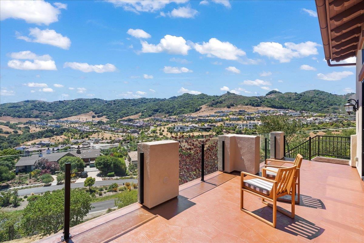 Detail Gallery Image 65 of 96 For 21 Bigleaf Rd, Orinda,  CA 94563 - 4 Beds | 4/1 Baths