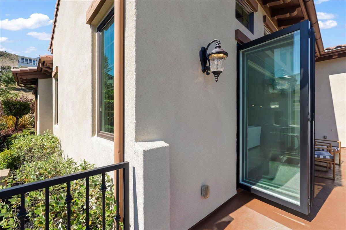 Detail Gallery Image 82 of 96 For 21 Bigleaf Rd, Orinda,  CA 94563 - 4 Beds | 4/1 Baths