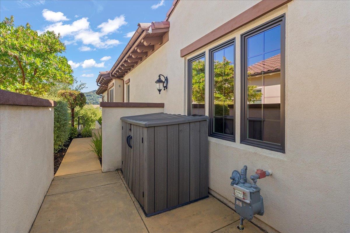 Detail Gallery Image 92 of 96 For 21 Bigleaf Rd, Orinda,  CA 94563 - 4 Beds | 4/1 Baths