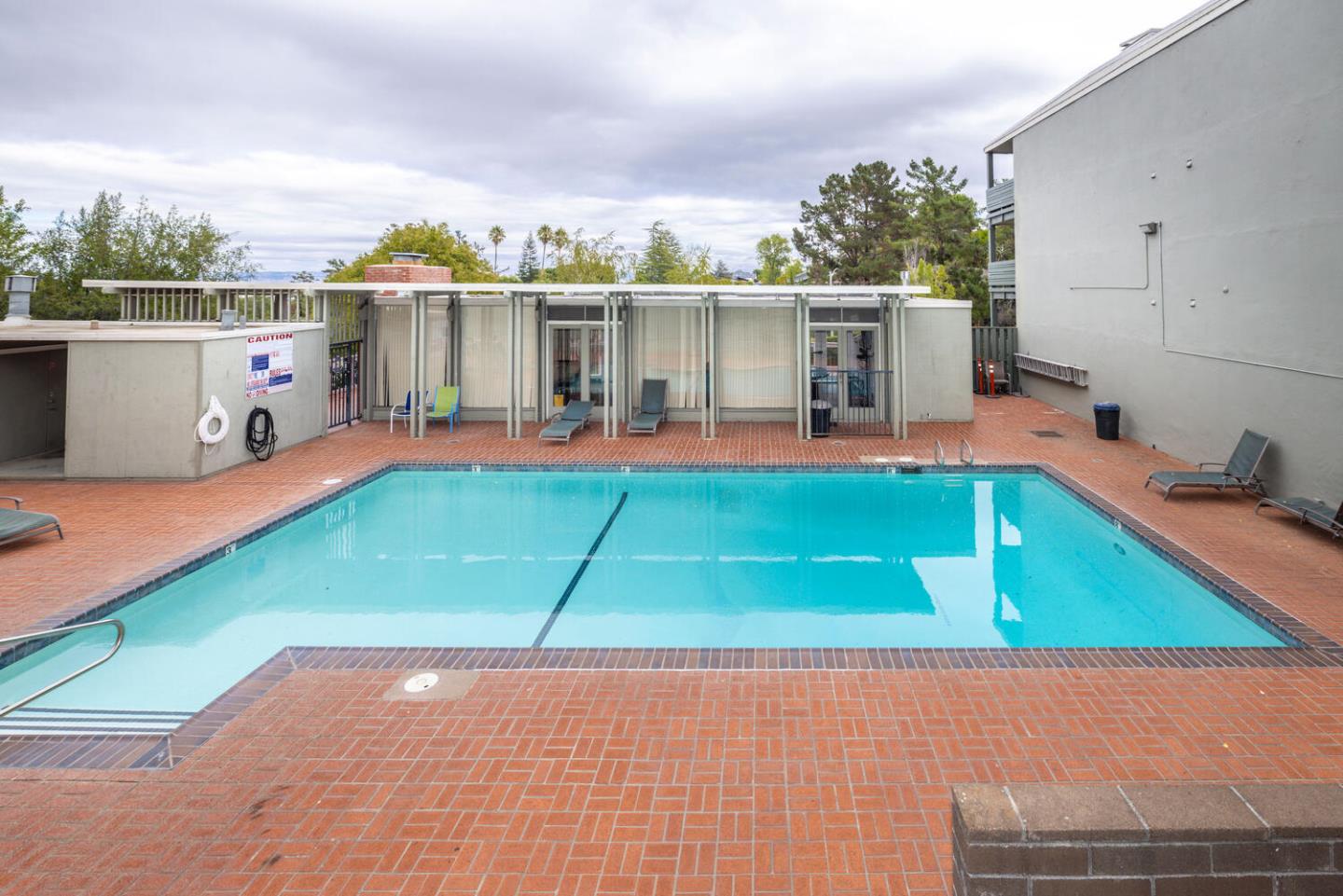 Detail Gallery Image 20 of 24 For 4008 Farm Hill Blvd #102,  Redwood City,  CA 94061 - 2 Beds | 1 Baths