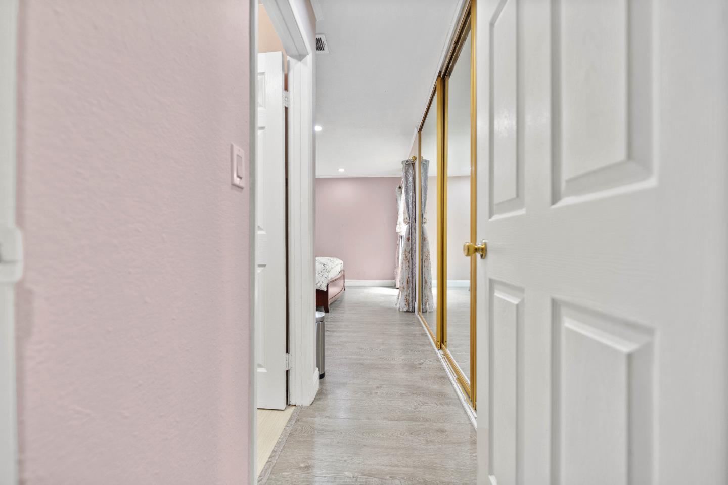 Detail Gallery Image 11 of 19 For 224 Cheris Dr, San Jose,  CA 95123 - 4 Beds | 2 Baths