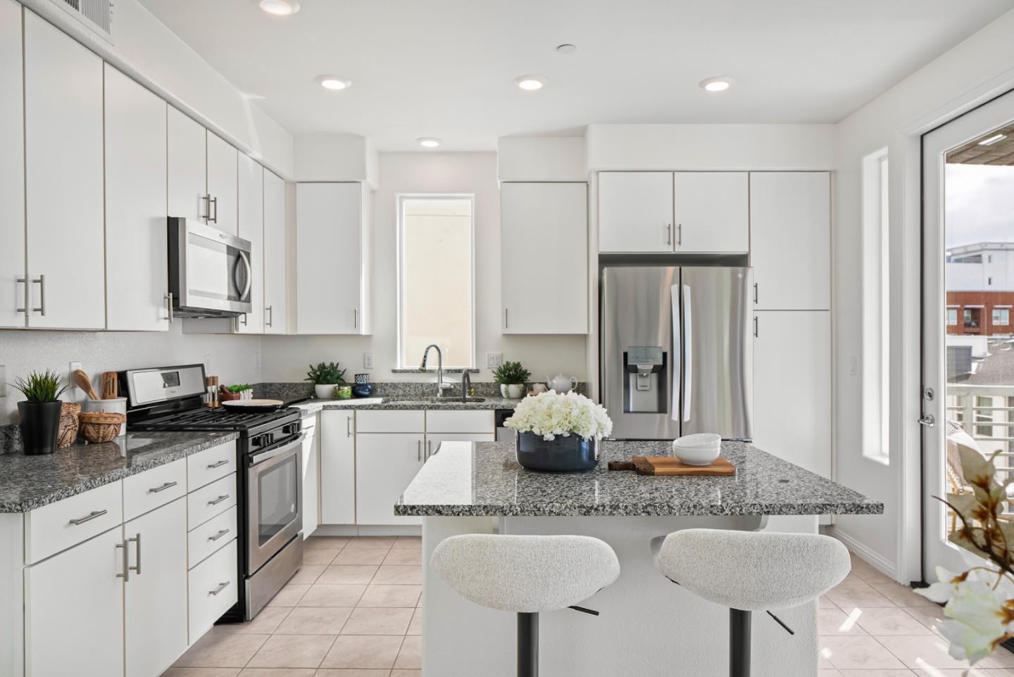 Detail Gallery Image 10 of 42 For 1435 Nightshade Rd #40,  Milpitas,  CA 95035 - 2 Beds | 2 Baths