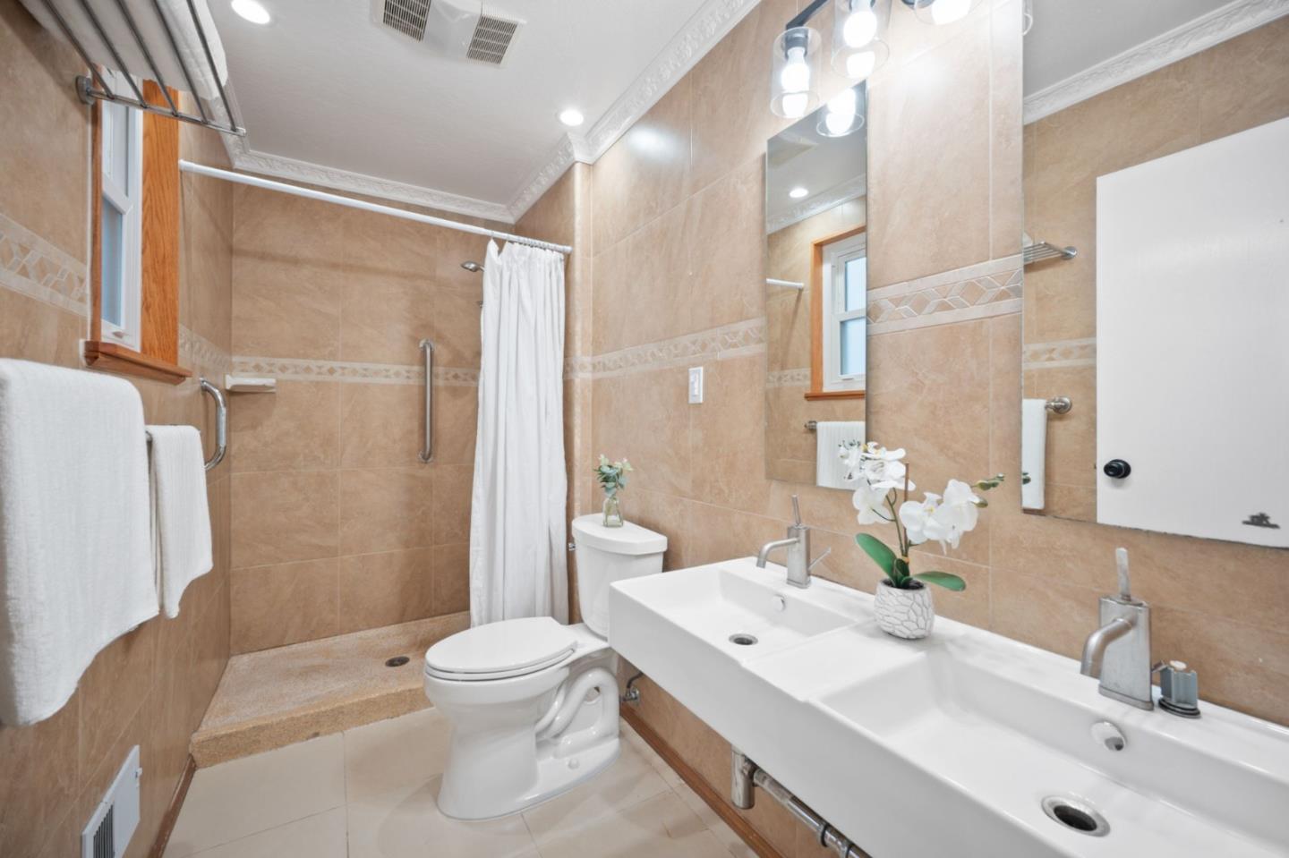 Detail Gallery Image 20 of 52 For 5 Bacon Ct, Daly City,  CA 94015 - 3 Beds | 3 Baths