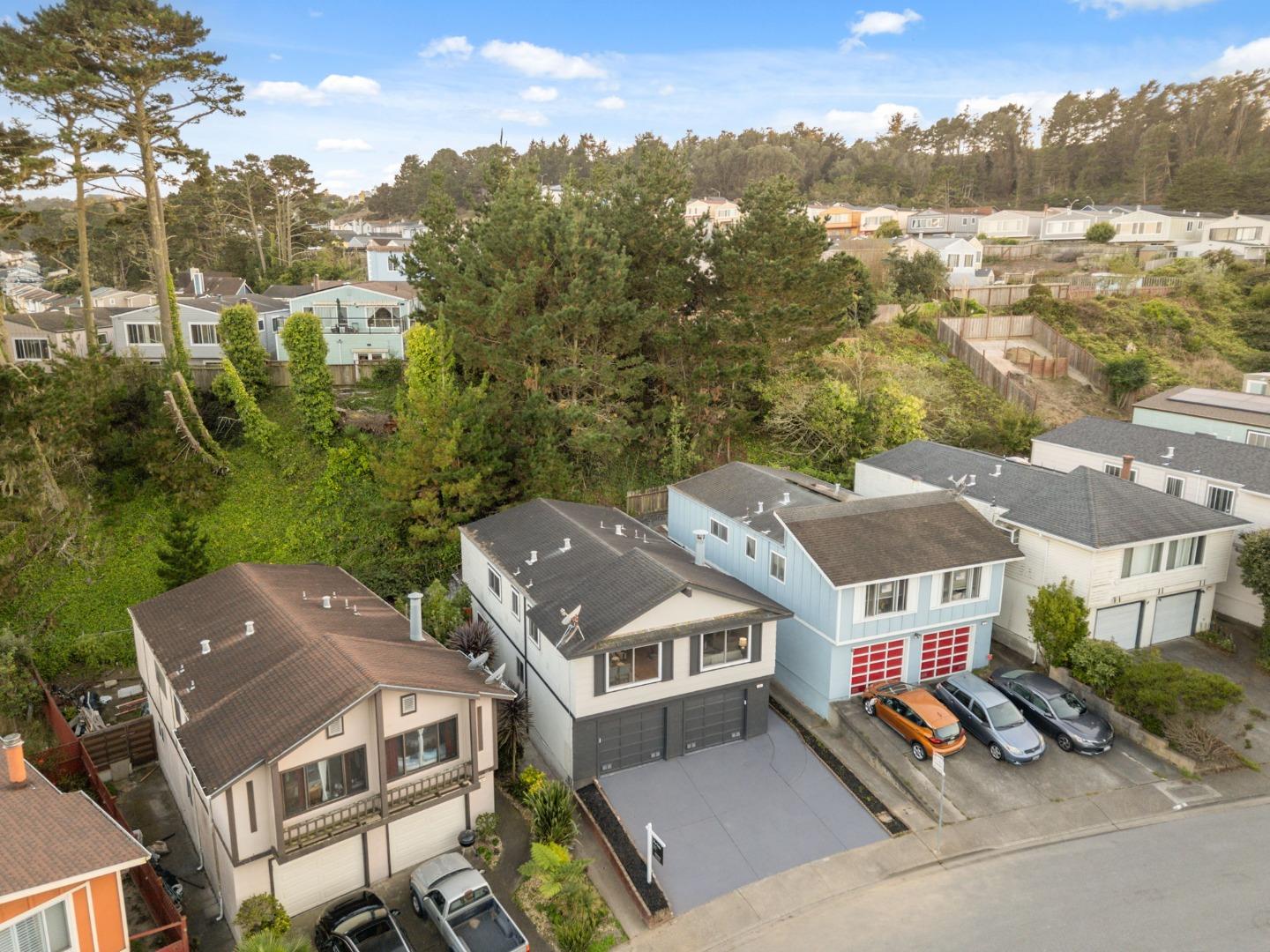 Detail Gallery Image 45 of 52 For 5 Bacon Ct, Daly City,  CA 94015 - 3 Beds | 3 Baths