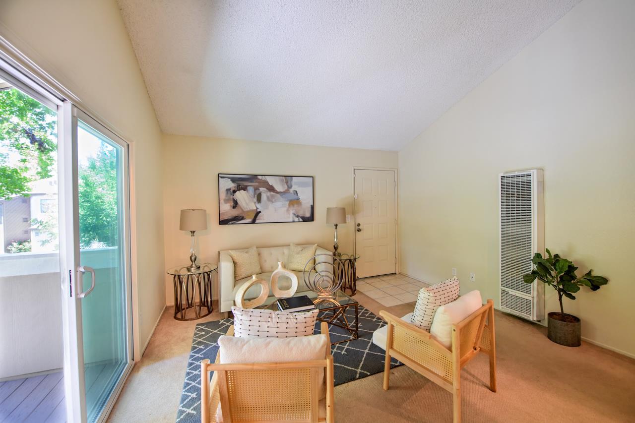 Detail Gallery Image 2 of 14 For 1058 Tekman Dr, San Jose,  CA 95122 - 1 Beds | 1 Baths