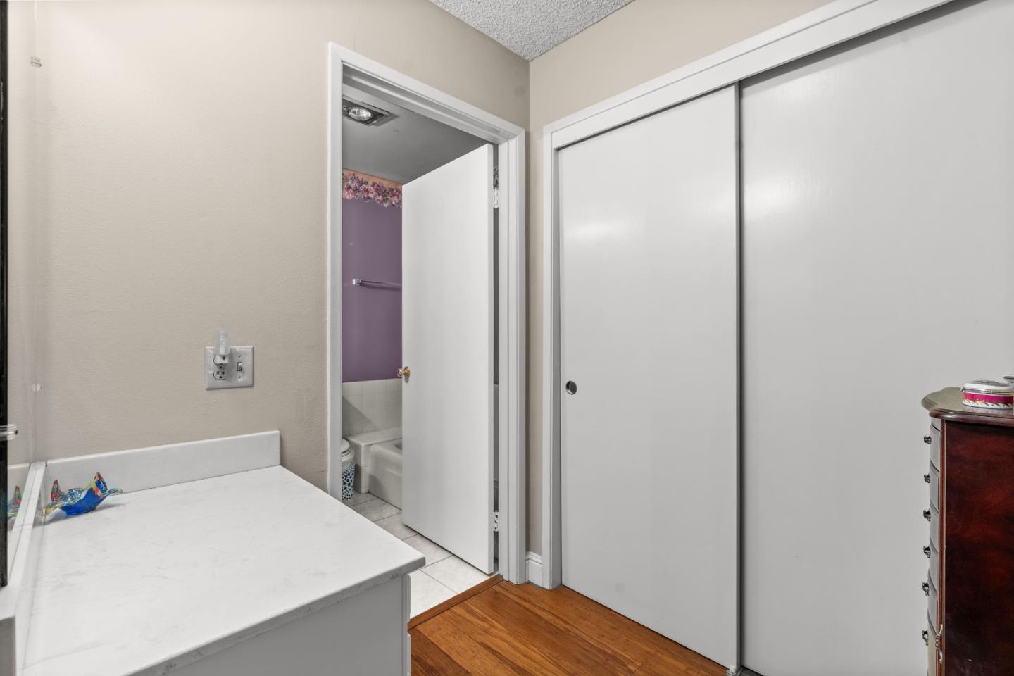 Detail Gallery Image 25 of 44 For 5437 Cribari Grn, San Jose,  CA 95135 - 2 Beds | 2 Baths