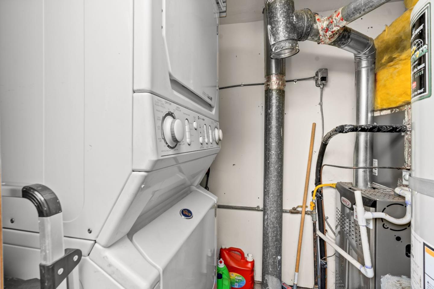 Detail Gallery Image 27 of 44 For 5437 Cribari Grn, San Jose,  CA 95135 - 2 Beds | 2 Baths