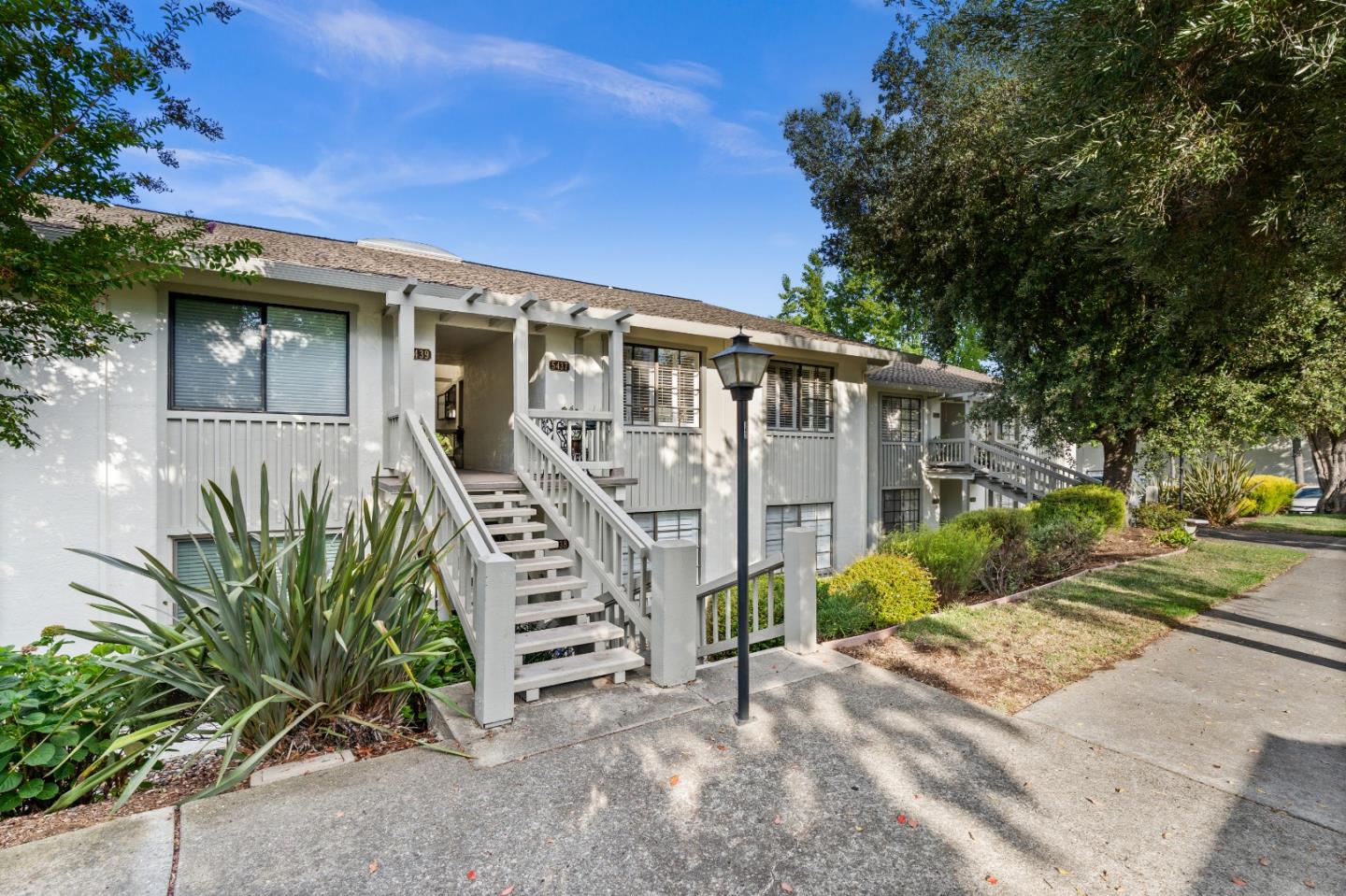 Detail Gallery Image 32 of 44 For 5437 Cribari Grn, San Jose,  CA 95135 - 2 Beds | 2 Baths