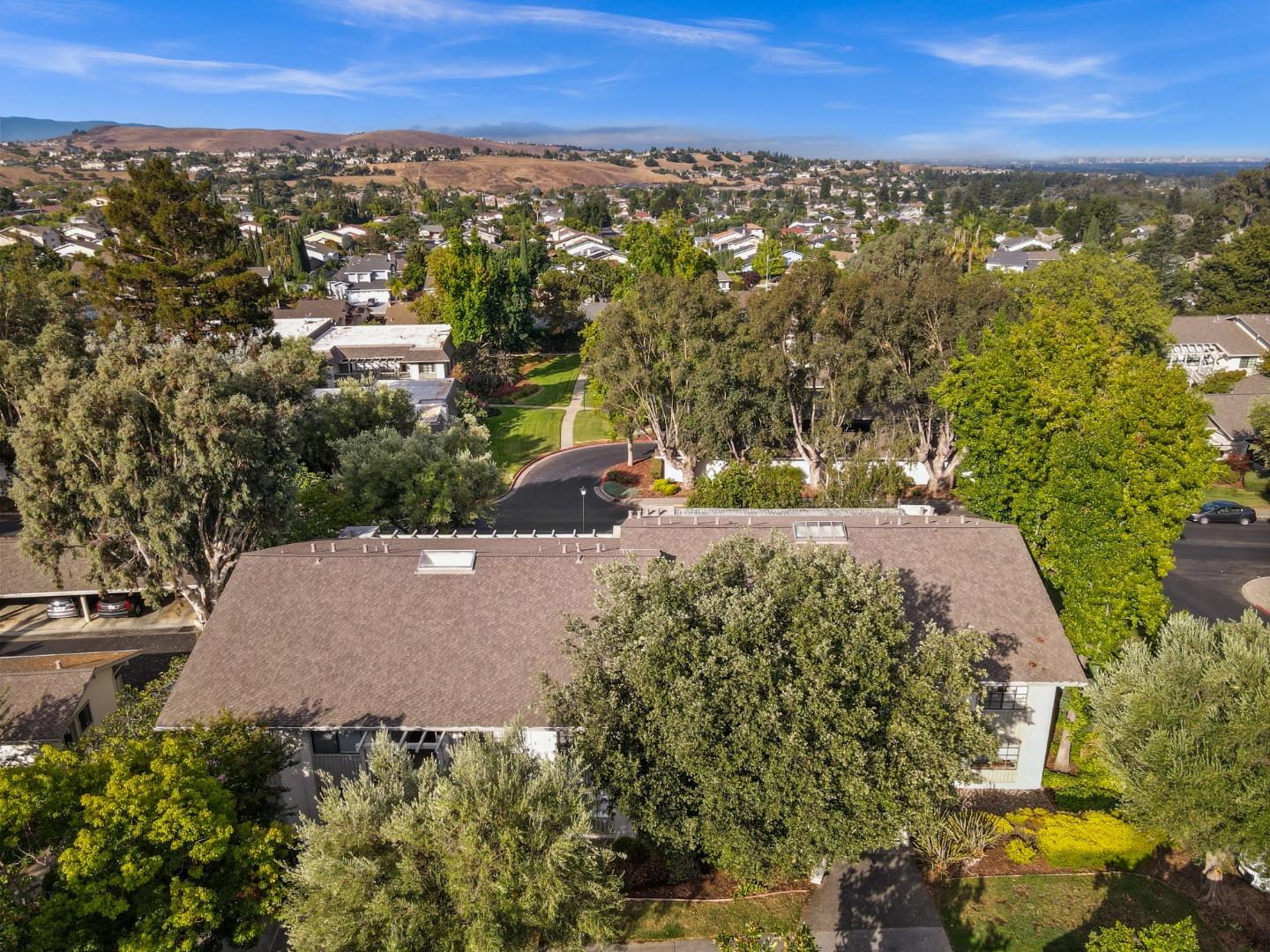 Detail Gallery Image 33 of 44 For 5437 Cribari Grn, San Jose,  CA 95135 - 2 Beds | 2 Baths