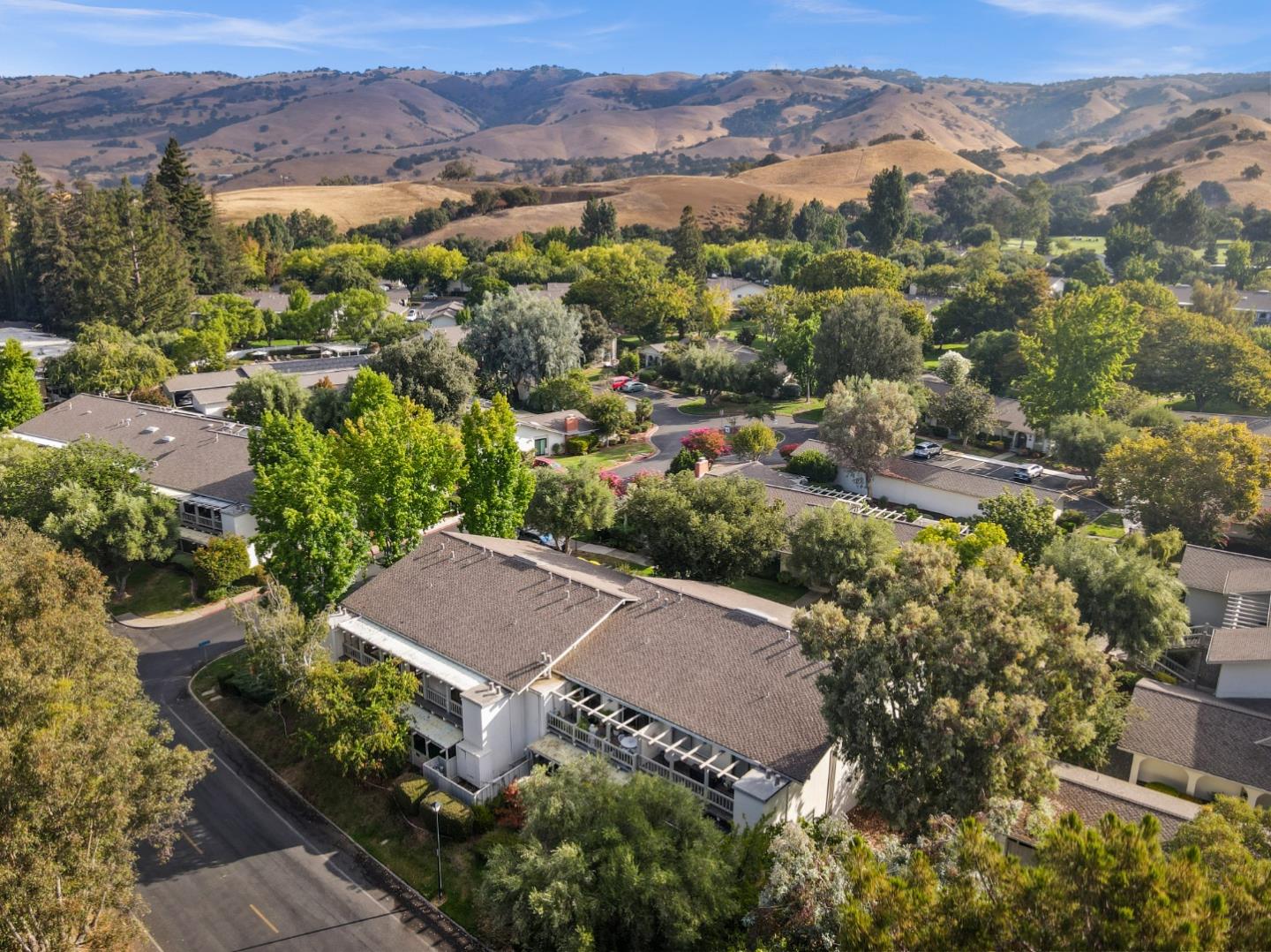 Detail Gallery Image 39 of 44 For 5437 Cribari Grn, San Jose,  CA 95135 - 2 Beds | 2 Baths