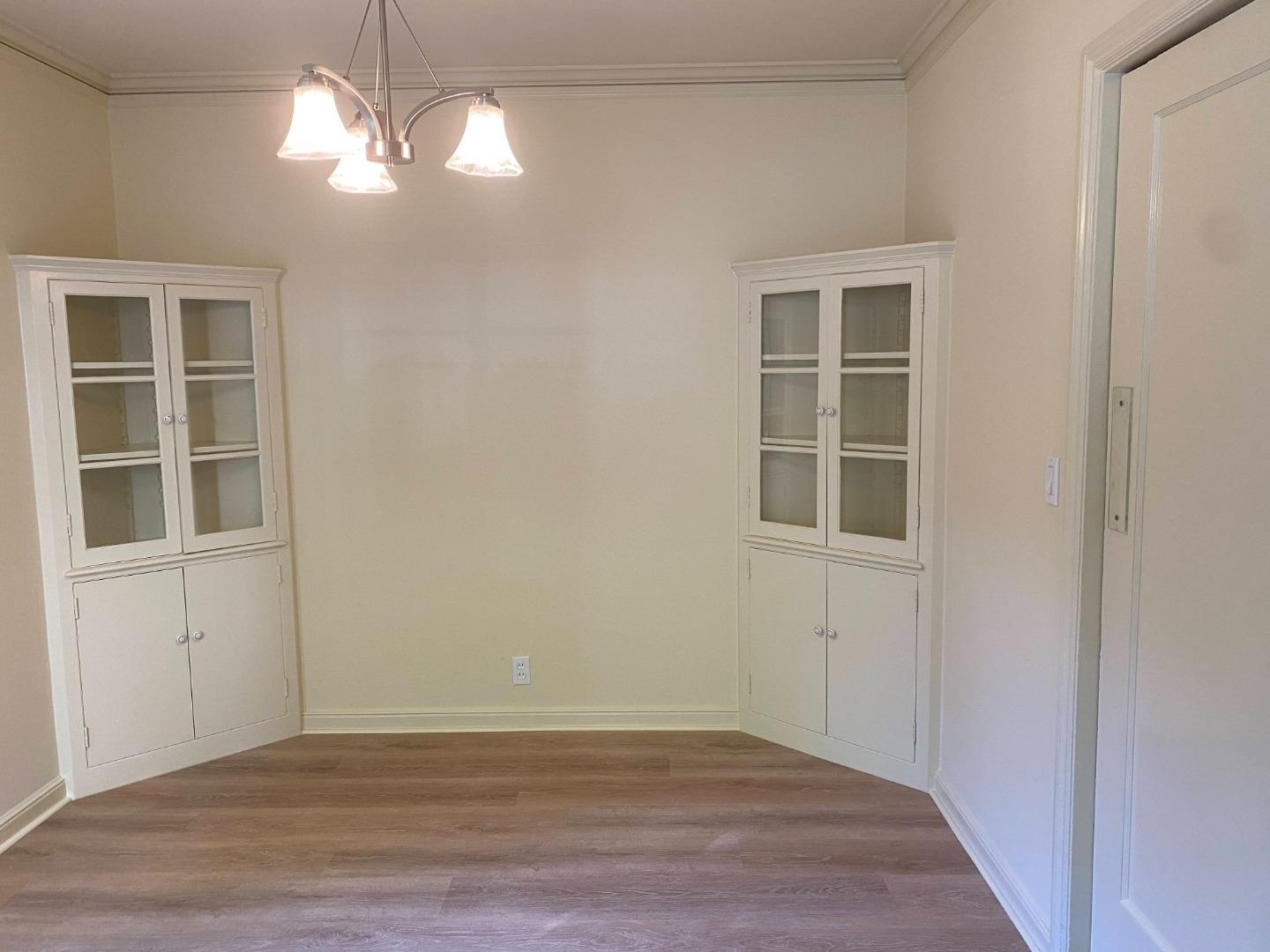 Detail Gallery Image 7 of 21 For 305 Catalpa St, San Mateo,  CA 94401 - – Beds | – Baths