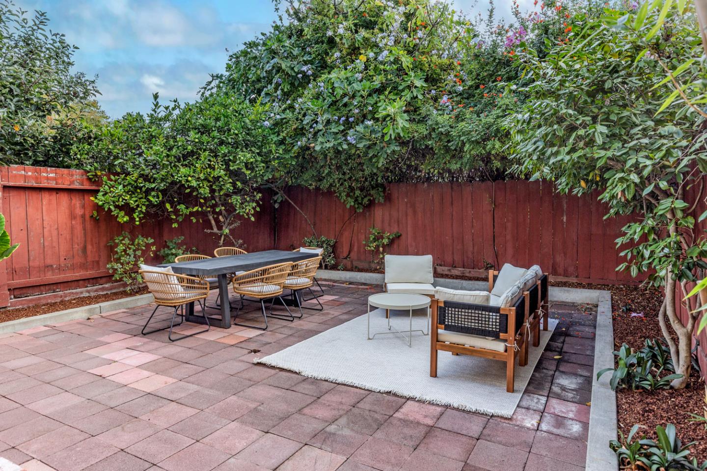 Detail Gallery Image 21 of 24 For 746 6th Ave, Redwood City,  CA 94063 - 2 Beds | 2 Baths