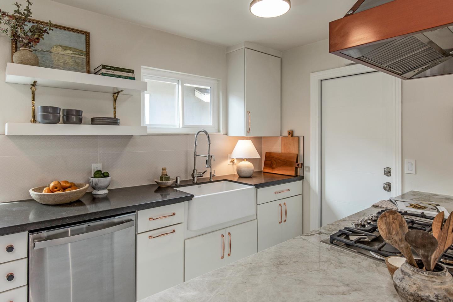 Detail Gallery Image 9 of 24 For 746 6th Ave, Redwood City,  CA 94063 - 2 Beds | 2 Baths