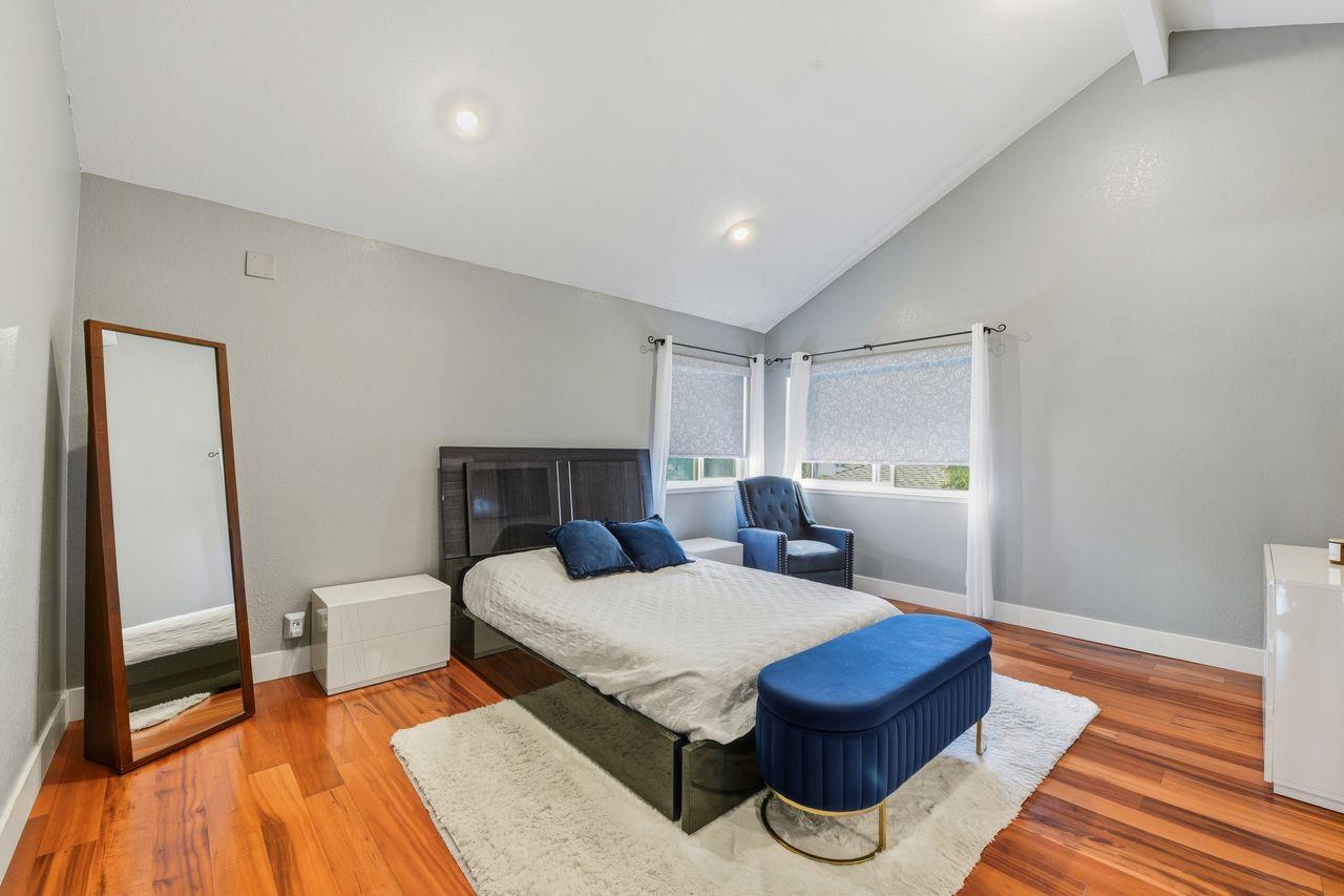 Detail Gallery Image 25 of 44 For 4802 Rio Vista Ave, San Jose,  CA 95129 - 4 Beds | 3/1 Baths