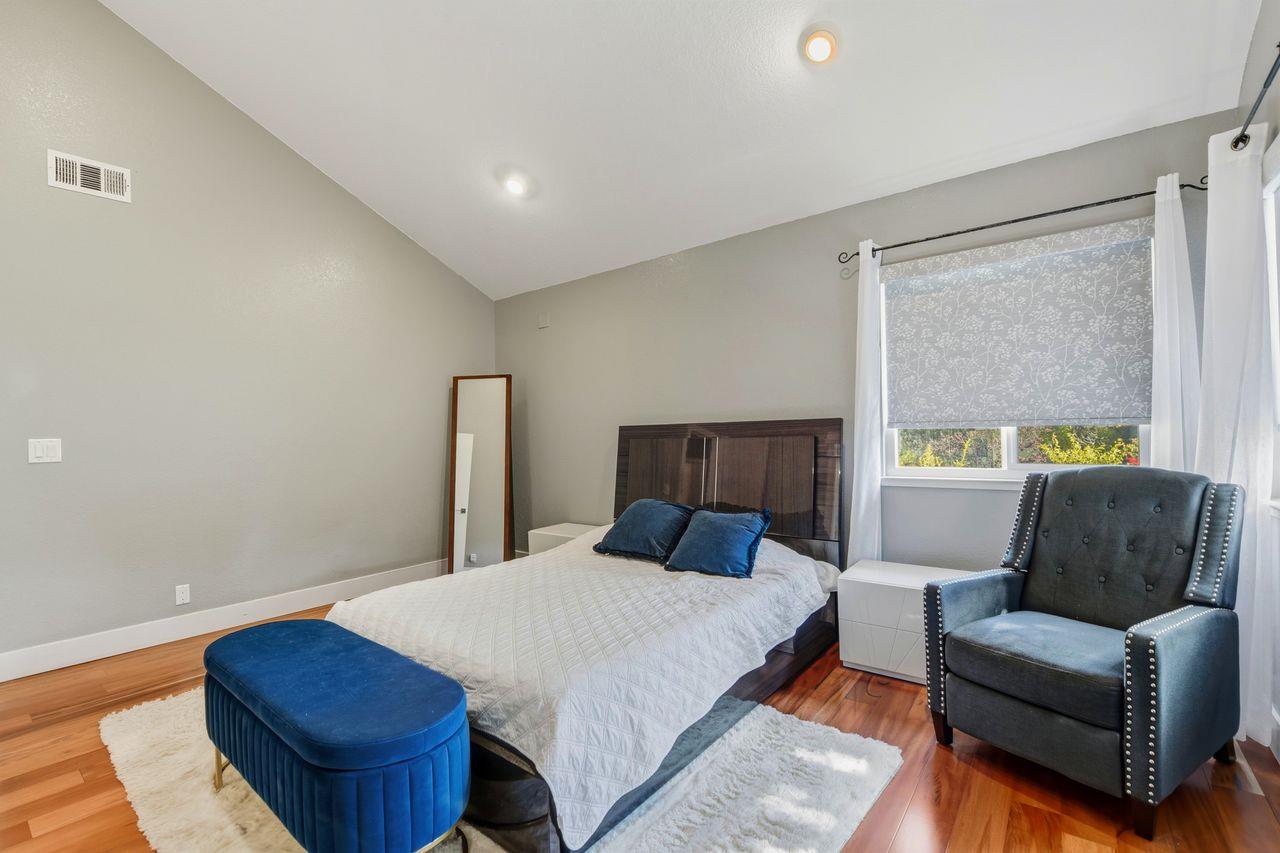 Detail Gallery Image 26 of 44 For 4802 Rio Vista Ave, San Jose,  CA 95129 - 4 Beds | 3/1 Baths