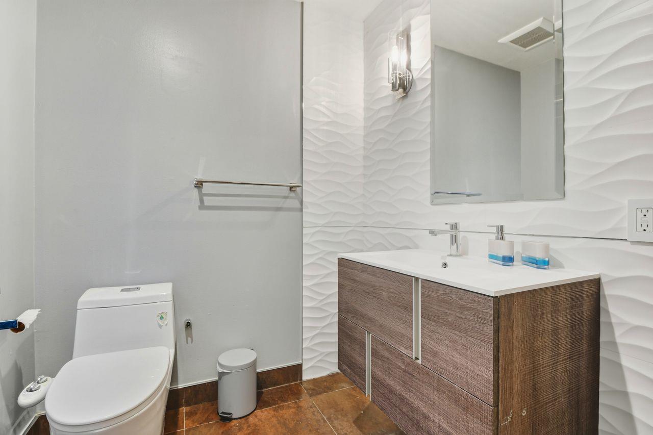 Detail Gallery Image 33 of 44 For 4802 Rio Vista Ave, San Jose,  CA 95129 - 4 Beds | 3/1 Baths