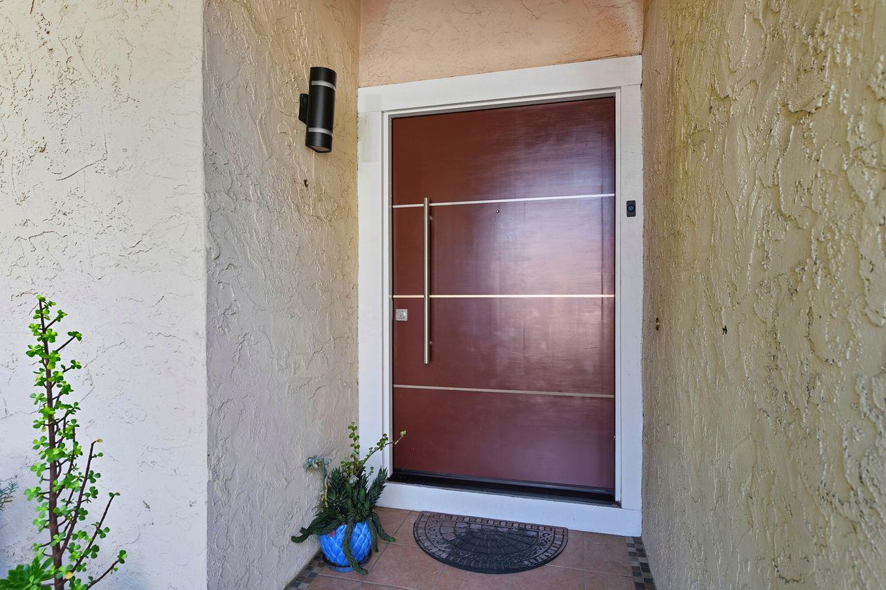 Detail Gallery Image 9 of 44 For 4802 Rio Vista Ave, San Jose,  CA 95129 - 4 Beds | 3/1 Baths