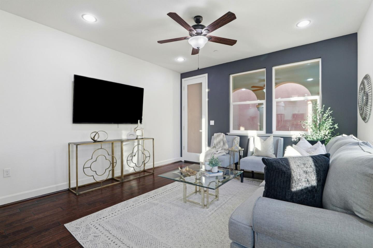 Detail Gallery Image 11 of 39 For 2037 Lee Way, Milpitas,  CA 95035 - 3 Beds | 3 Baths