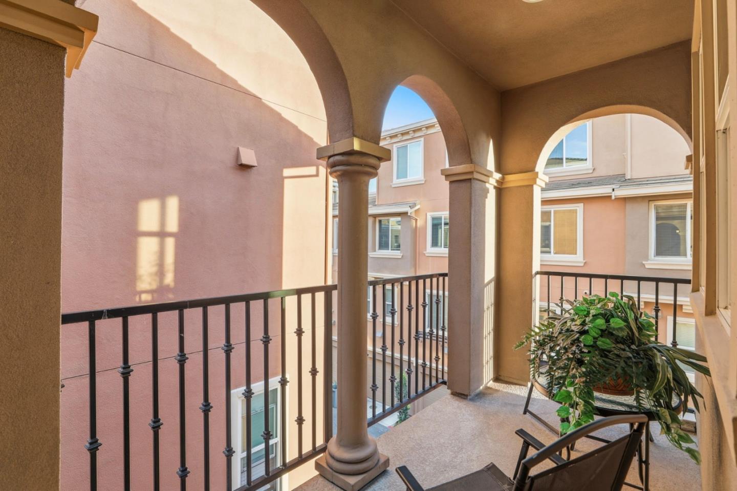 Detail Gallery Image 27 of 39 For 2037 Lee Way, Milpitas,  CA 95035 - 3 Beds | 3 Baths