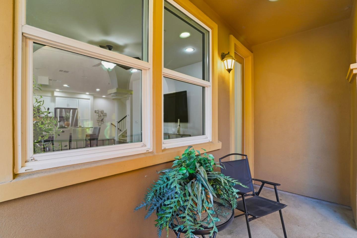 Detail Gallery Image 28 of 39 For 2037 Lee Way, Milpitas,  CA 95035 - 3 Beds | 3 Baths