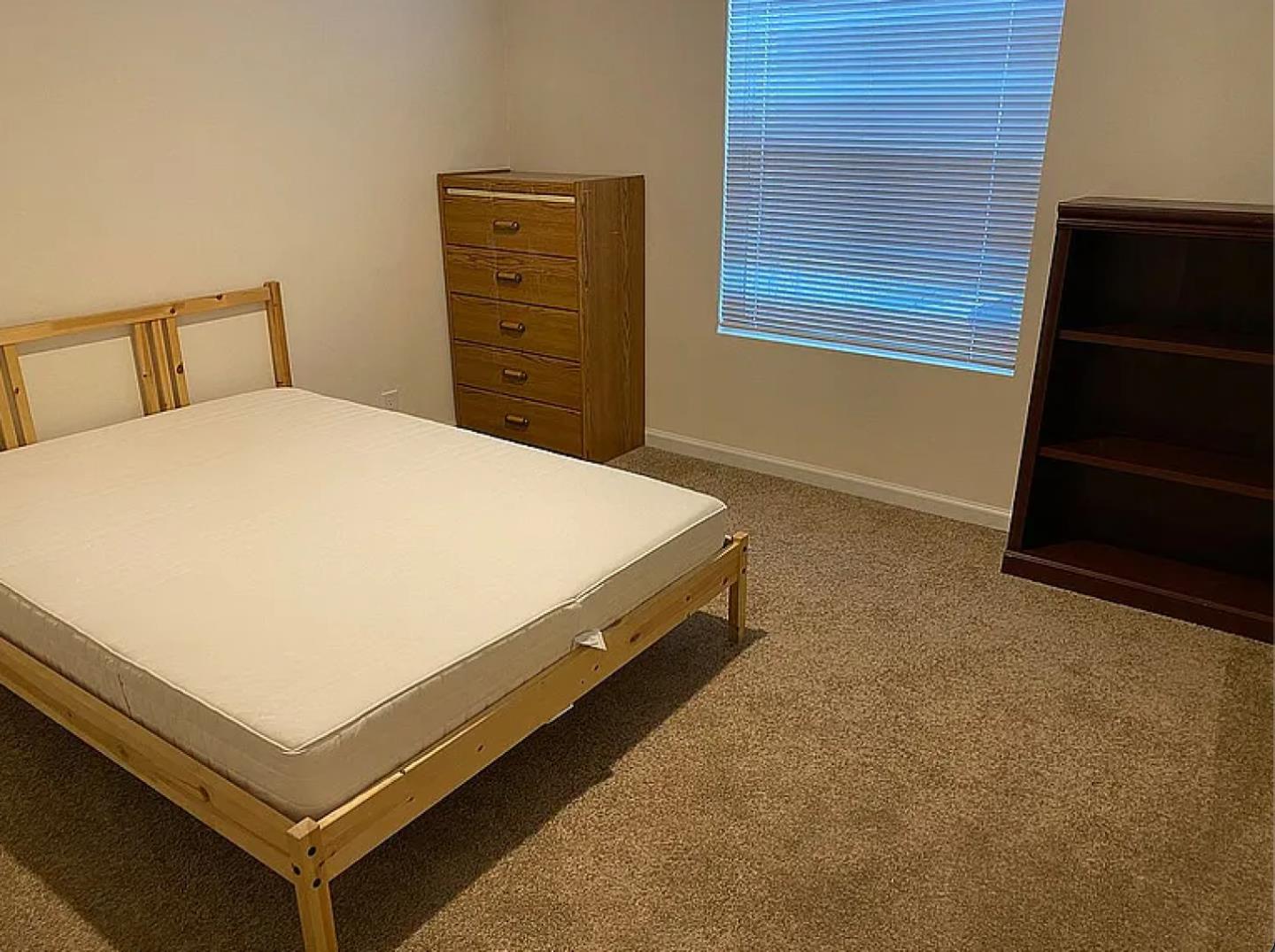 Detail Gallery Image 9 of 9 For 1075 Space Park Way #134,  Mountain View,  CA 94043 - 3 Beds | 2 Baths