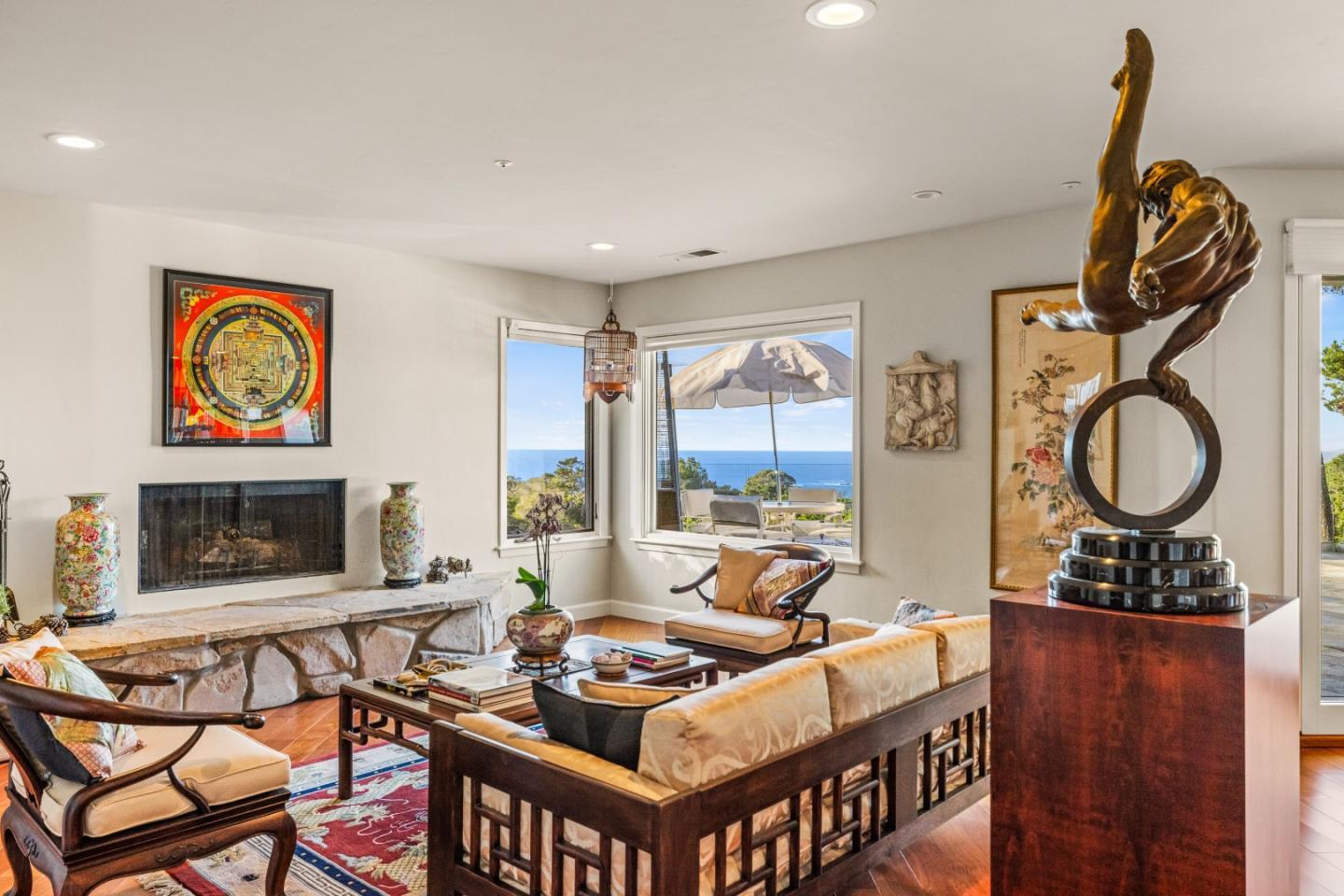 Detail Gallery Image 12 of 41 For 100 Cypress Way, Carmel,  CA 93923 - 5 Beds | 4/1 Baths