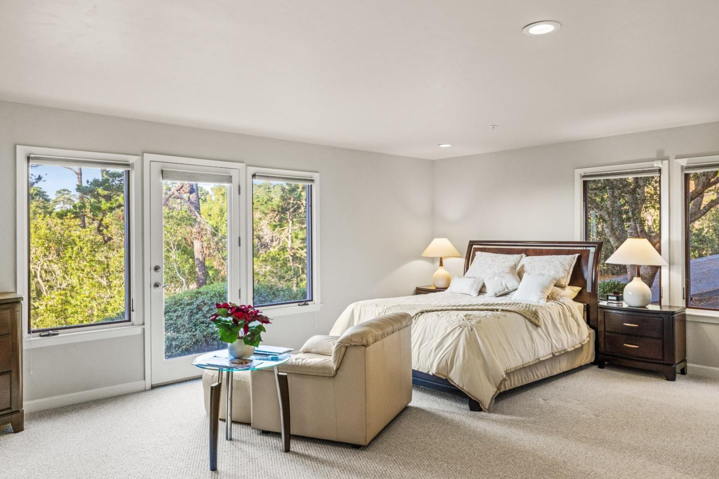 Detail Gallery Image 27 of 41 For 100 Cypress Way, Carmel,  CA 93923 - 5 Beds | 4/1 Baths