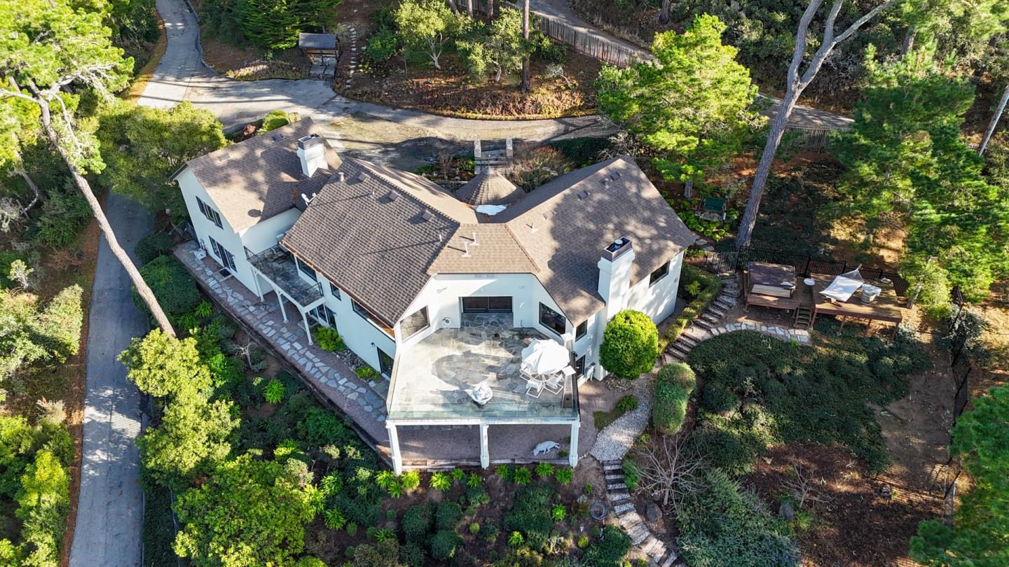 Detail Gallery Image 40 of 41 For 100 Cypress Way, Carmel,  CA 93923 - 5 Beds | 4/1 Baths