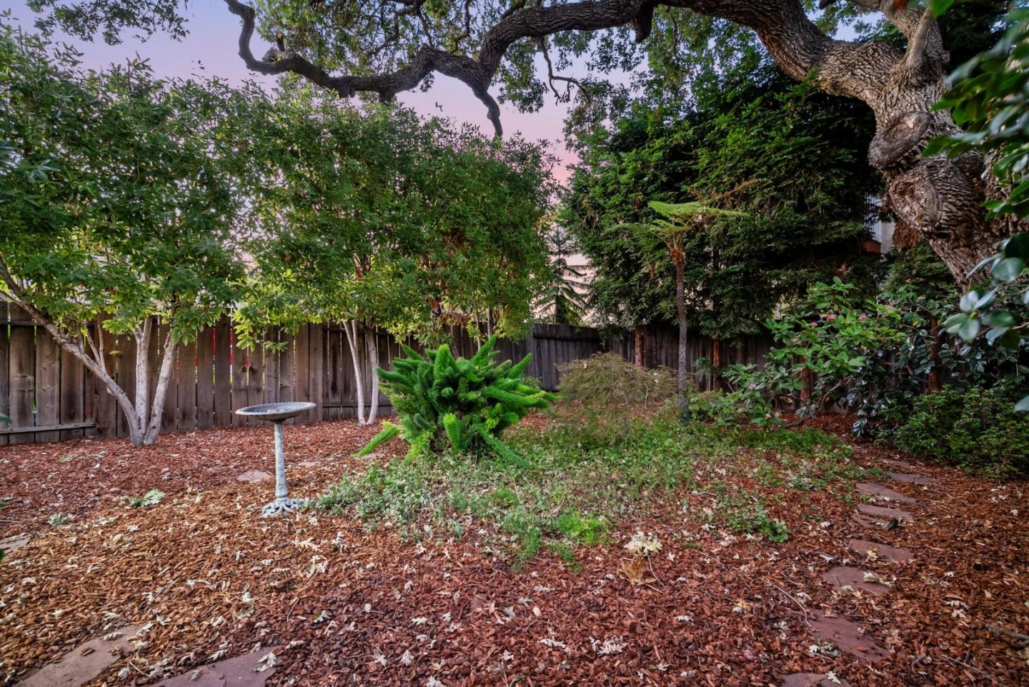 Detail Gallery Image 46 of 75 For 389 E Washington Ave, Sunnyvale,  CA 94086 - 4 Beds | 1/1 Baths